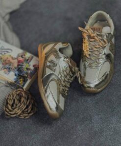 کتونی نیو بالانس میومیو